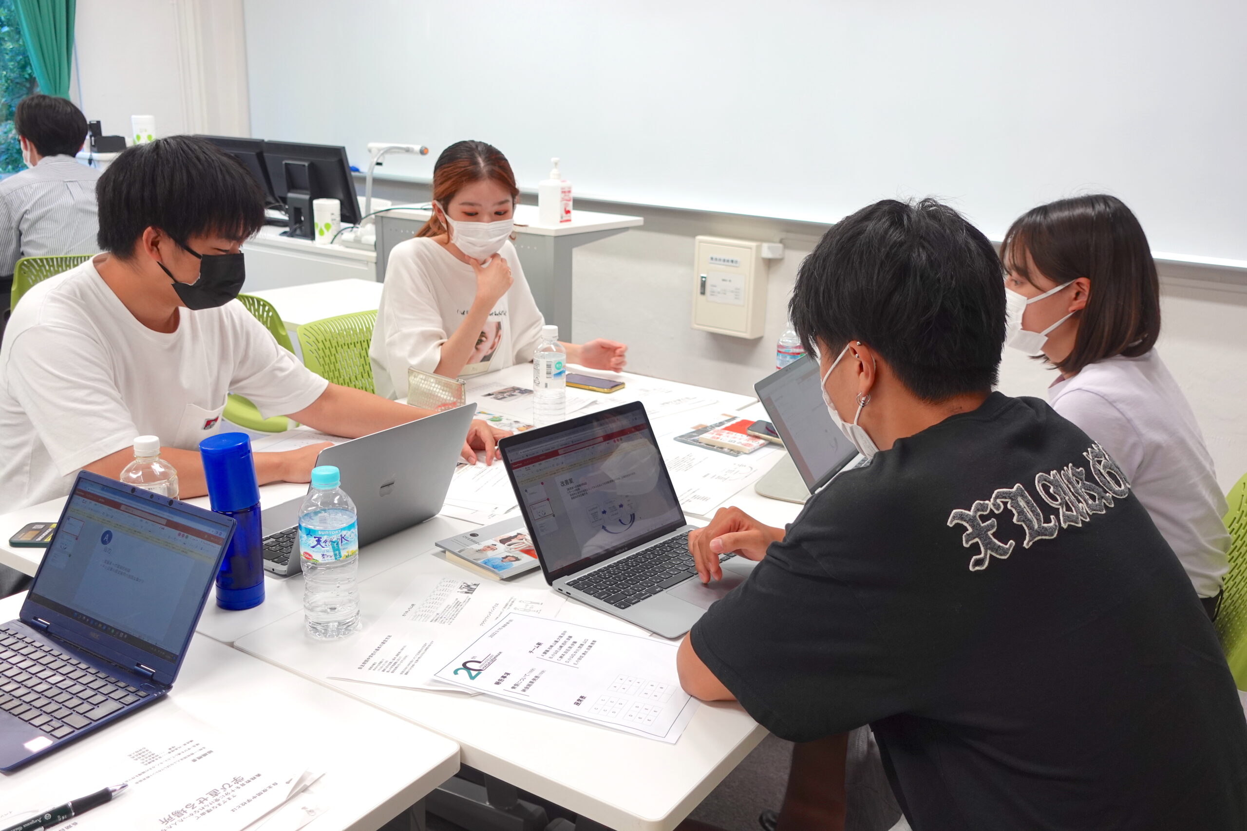 青山学院大学 芳賀ゼミ生